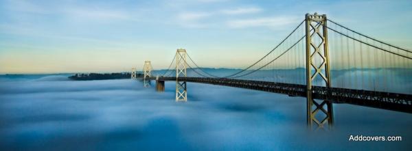 Golden Gate Bridge in Fog